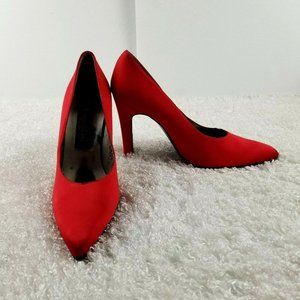 Kenneth Cole New York red satin high heels SIZE 9